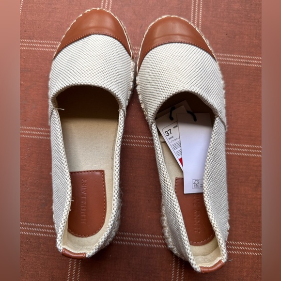 Summer Espadrilles US6.0 - Picture 2 of 4